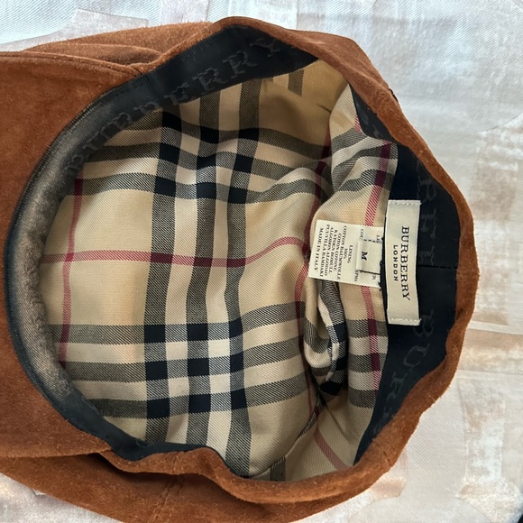 Burberry suede cap - Picture 3 of 4